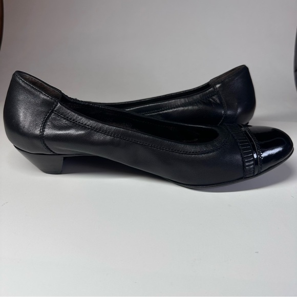 AGL Black Leather Rounded Cap Toe Kitten Heels Ballet Shoes 10.5 Minimalist 40.5 - Picture 6 of 12